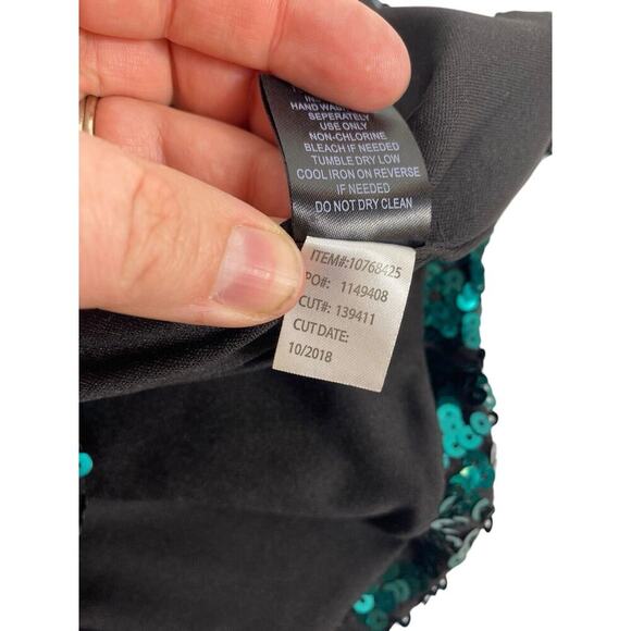 Torrid Skirt Size 1 1X Green Sequin on Black Glam Y2K Sparkle Mermaid Concert - Picture 8 of 9